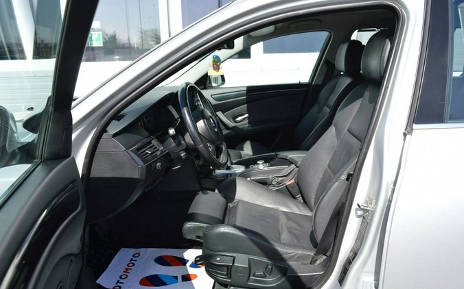 BMW Seria 5 cena 24900 przebieg: 254000, rok produkcji 2010 z Hrubieszów małe 667